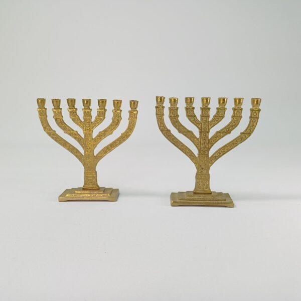 Ορειχάλκινες εβραϊκές μενόρες 2 τεμαχίων