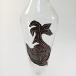 Γυάλινο βάζο με μεταλλικό σχέδιο - Image 2