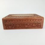 Ξύλινο κουτί με σκαλίσματα - Image 2