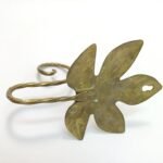 Μπρούτζινος γάντζος- κρεμάστρα τοίχου 'Φύλλο σφενδάμου' - Image 2