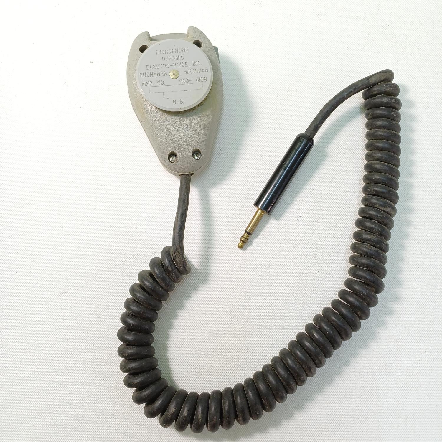 3B6-12-A-20250808_085222-1500x1500 Μικρόφωνο ασυρμάτου Electrovoice No.603-4198 (Microphone Dynamic) (WWII) - Image 1