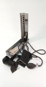 Vintage αναλογικό σφυγμομανόμετρο SK-μοντέλο 'Miniatur 300' 1960s - Image 3