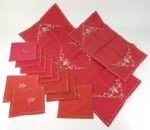 Σετ διακοσμητικών κόκκινων τραβερσών-καρέ (12 τεμάχια)