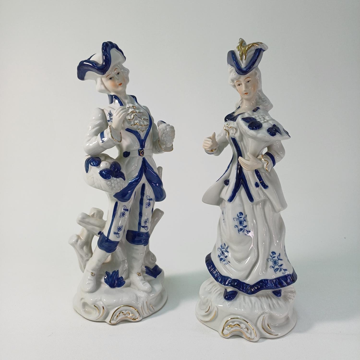 6B1-5-20250717_084338-1500x1500 Πορσελάνινες φιγούρες George & Martha Washington - Image 1