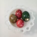 Λευκό μπολ "Milk glass" και 4 αλαβάστρινα αυγά (Italy) - Image 2