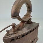 Αντίκα σίδερο κάρβουνου και περίτεχνη βάση - Image 7