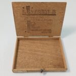 Ξύλινο κουτί πούρων "Emil Wolsdorff Aktiengesellschaft Hamburg" Γερμανία (1940s) - Image 6