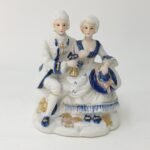 Ζευγάρι φιγούρων Βικτωριανού στυλ (πορσελάνη) 1970s