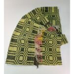 Λεπτό ριχτάρι (πικέ) με γεωμετρικά μοτίβα και χρωματιστά κρόσσια