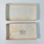 Vintage κουτιά από Λουκούμια (Αγγελόπουλος & Ηλιάδης) και Κουραμπιέδες (Εμμ. Χαρανδρέα) (2 τεμάχια) - Image 4