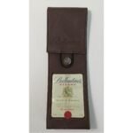 Δερμάτινη θήκη για φιάλη Σκωτσέζικου Ουίσκι "Ballantine's Finest"