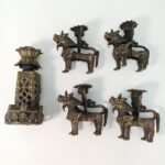 Ορειχάλκινο Κινεζικό κηροπήγιo με 4 Foo Dogs - Image 2