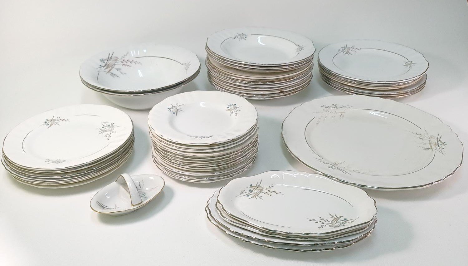 7B1-1-20250716_081457-1500x1500 Κεραμικό σερβίτσιο φαγητού 43 τεμαχίων (ΜΙΝΩΙΚΗ και KERAMIKOS) - Image 1