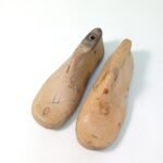 Ζευγάρι παραδοσιακά ξύλινα καλαπόδια (17,5 cm)