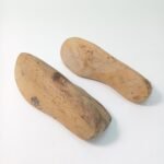 Ζευγάρι παραδοσιακά ξύλινα καλαπόδια (17,5 cm) - Image 2