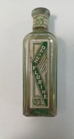 Μπουκαλάκια αντίκες φαρμακείου (LOT 8 τεμαχίων) - Image 4