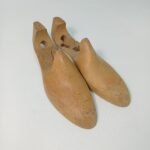 Ζευγάρι παραδοσιακών ξύλινων αναδιπλούμενων καλαποδιών