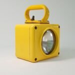 U.S. Navy Lantern- Αδιάβροχο φανάρι Ναυτικού των ΗΠΑ (δεκαετίας 1960), κίτρινο