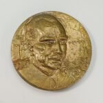 Αναμνηστικό ανάγλυφο μετάλλιο "Νίκος Καζαντζάκης" 1977