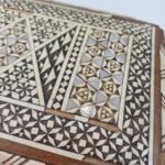 Ξύλινο διακοσμητικό κουτί με ένθετη μαρκετερί από φίλντισι - Image 2