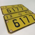 Vintage ζευγάρι πινακίδων μηχανημάτων έργων (ΙΧ- ΜΕ) Υπουργείο Συγκοινωνιών- Βασίλειον της Ελλάδος - Image 2