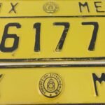 Vintage ζευγάρι πινακίδων μηχανημάτων έργων (ΙΧ- ΜΕ) Υπουργείο Συγκοινωνιών- Βασίλειον της Ελλάδος - Image 3