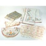 Vintage λευκά είδη (πετσέτες, τραπεζομάντηλο, σεμέν, τραβέρσα) (9 τεμάχια)