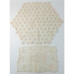 Κέντημα με βελονάκι και δαντέλα, χειροποίητα (2 τεμ.)