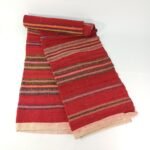 Παραδοσιακό μάλλινο υφαντό (κόκκινο με πολύχρωμες ρίγες)