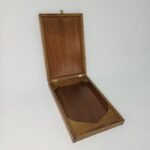 Ξύλινη θήκη τιμητικής πλακέτας "Έμβλημα Σώματος Υλικού Πολέμου" - Image 2