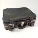 Μαύρη δερμάτινη βαλίτσα vintage