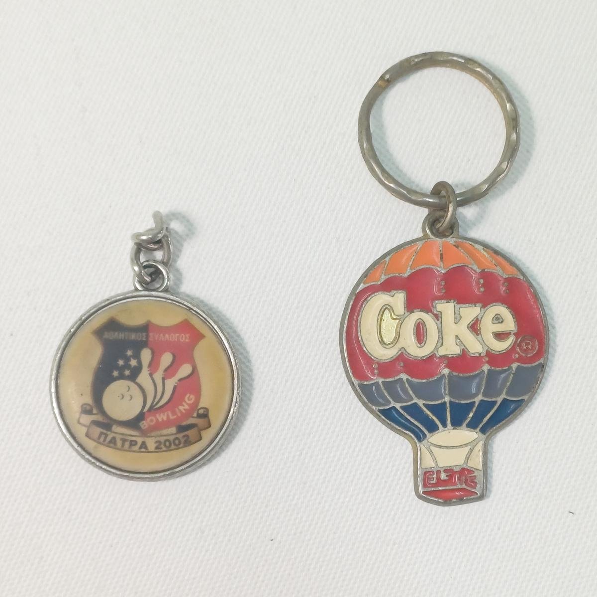 SB2-2-20250802_172510-1200x1200 Vintage μπρελόκ "Coca-Cola" (1980s) και "Α.Σ. Bowling Πάτρα 2002- Μαραθώνιος 'Ν. Βλάχος' 2006" - Image 1