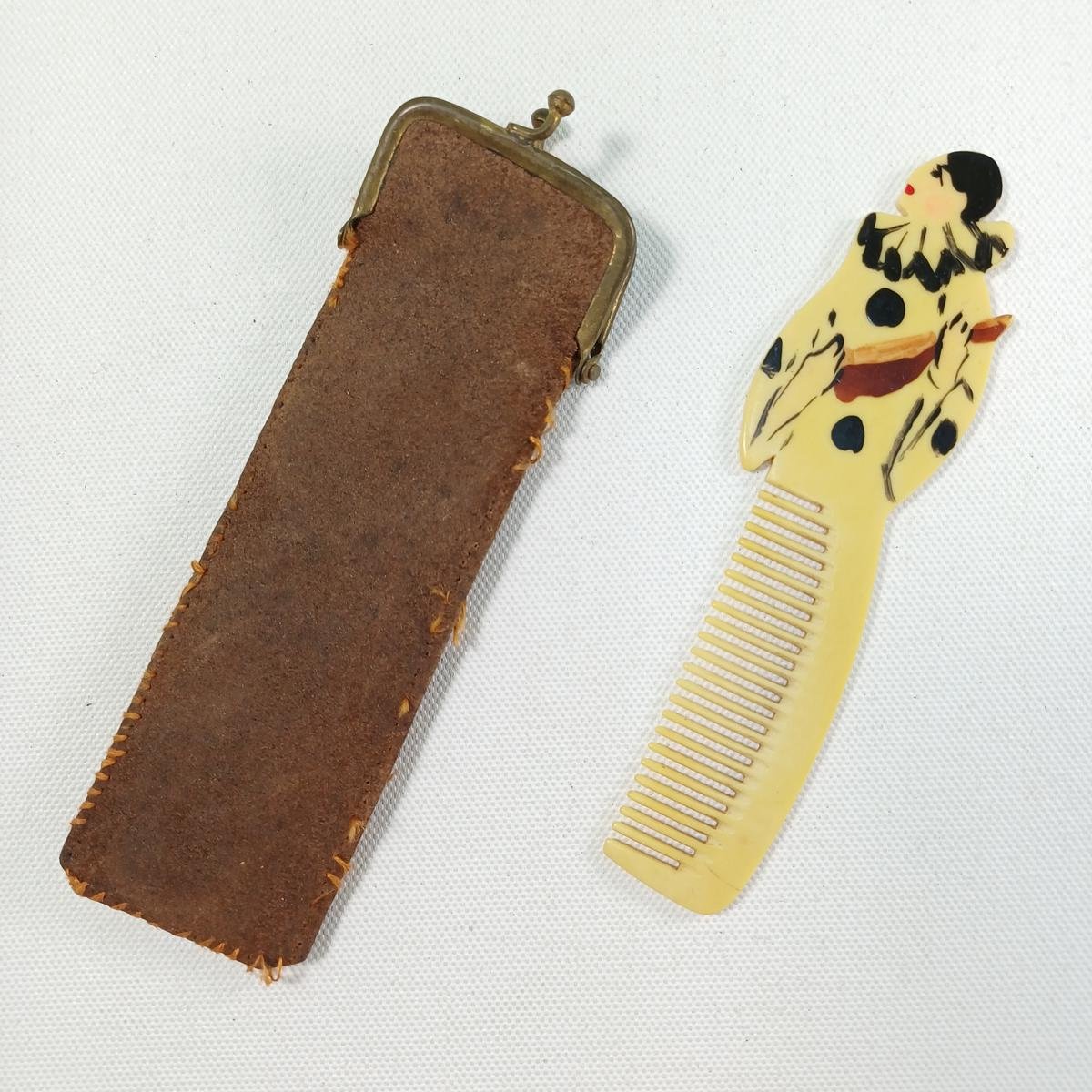 SB2-6-20250804_083606-1200x1200 Vintage χτένα με θήκη (μέσα 20ού αιώνα) - Image 1