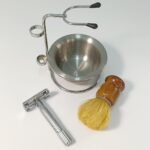 Σετ ξυρίσματος σε μεταλλική βάση, vintage - Image 2