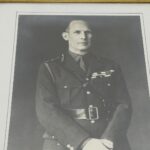 Ιωάννης Μεταξάς - Γεώργιος Β' (WWII) Απονομή Αργυρού Σταυρού (Φωτογραφία - Απονομή με τις υπογραφές τους) - Image 5