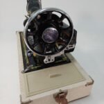 Ραπτομηχανή IDEAL Deluxe στη θήκη της, vintage (Made in Italy) - Image 13