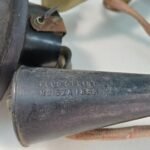 WWII - Σετ "Sherman" ακουστικών (PLUG 5 POINT - NO. 5ZA 1853) και χειροκίνητου μικροφώνου (Microphone Hand No 7) Αμερικανικού Στρατού - Image 4