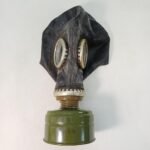 Σοβιετική μάσκα αερίων GP-5 με θήκη δεκαετία 1960 (περίοδος Ψυχρού Πολέμου) - Image 2