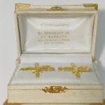 Ζευγάρι εμβλήματα πέτου Ισπανικής Πολιτικής Φρουράς (με θήκη) - Image 2