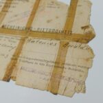 Σπάνιο γερμανικό πιστοποιητικό αποφυλάκισης (Bescheinigung - Πιστοποίησις) περίοδος Κατοχής στην Ελλάδα, σπάραγμα - Image 3