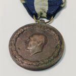 Μετάλλιο του Ελληνοϊταλικού Πολέμου 1940-1941 (έκδοση Στρατού Ξηράς) - Image 2